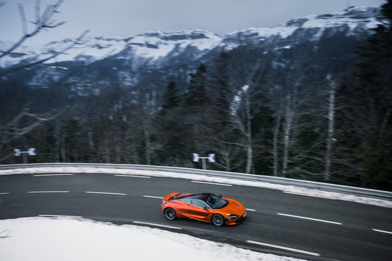 Illustration for article titled A Winter Road Trip In A McLaren Is The Best Way To Make Yourself And Others Happy